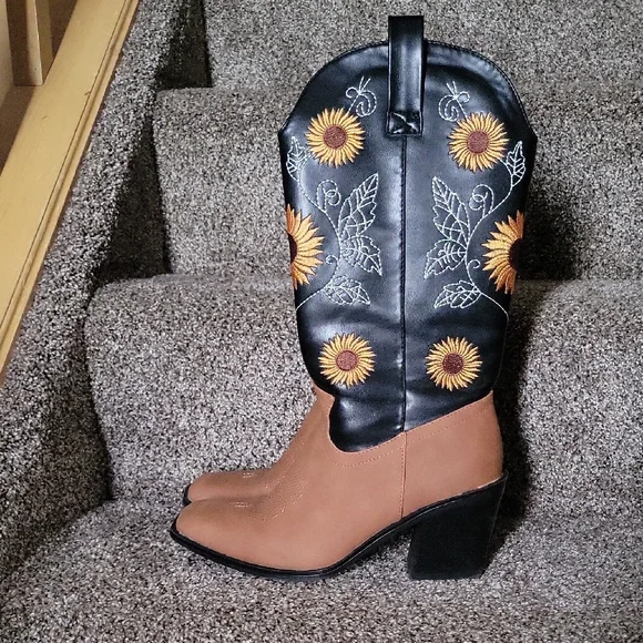 Sunflower Embroidered Black and Tan Women's Boots - Picture 3 of 4